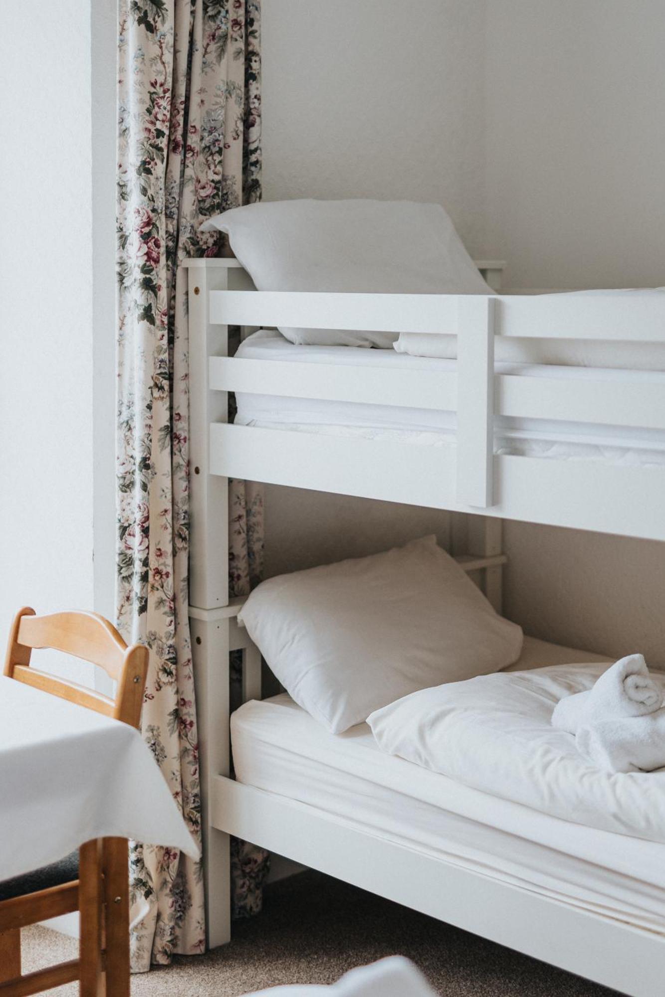 Y Pengwern Bed & Breakfast Ffestiniog ภายนอก รูปภาพ