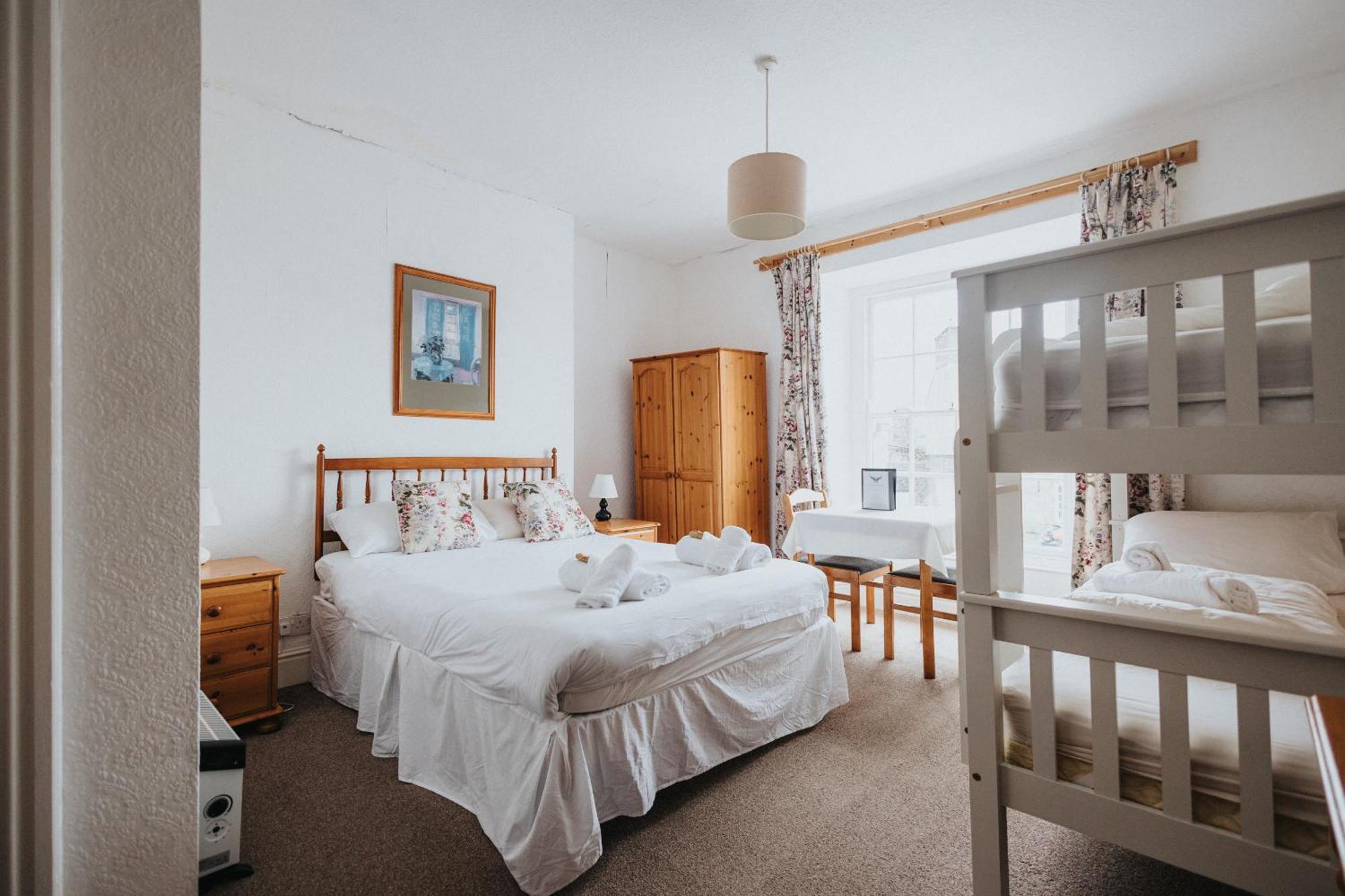 Y Pengwern Bed & Breakfast Ffestiniog ภายนอก รูปภาพ